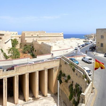Vallettastay - Harbor View Gem -Sea View 2 Bed Apt Valeta Exterior foto