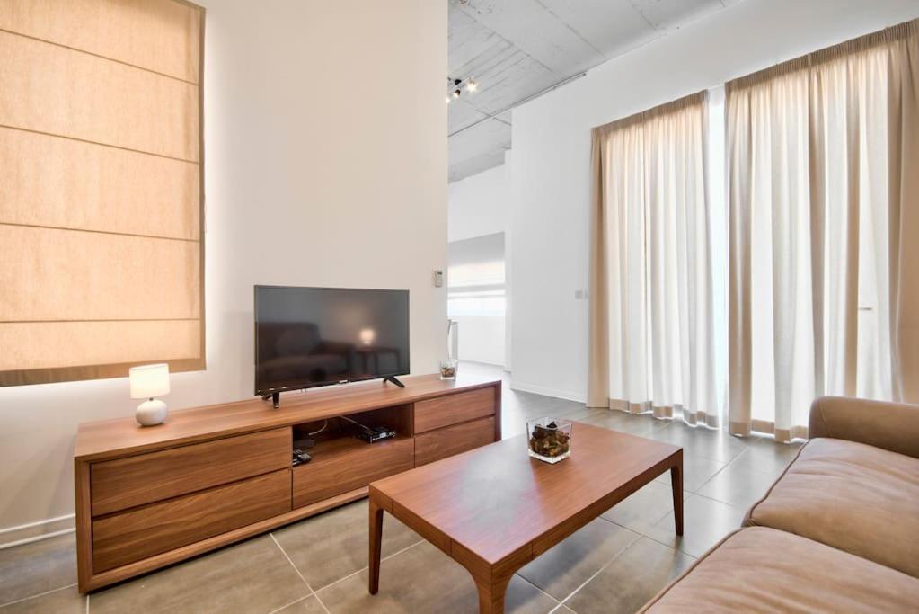 Vallettastay - Harbor View Gem -Sea View 2 Bed Apt Valeta Exterior foto